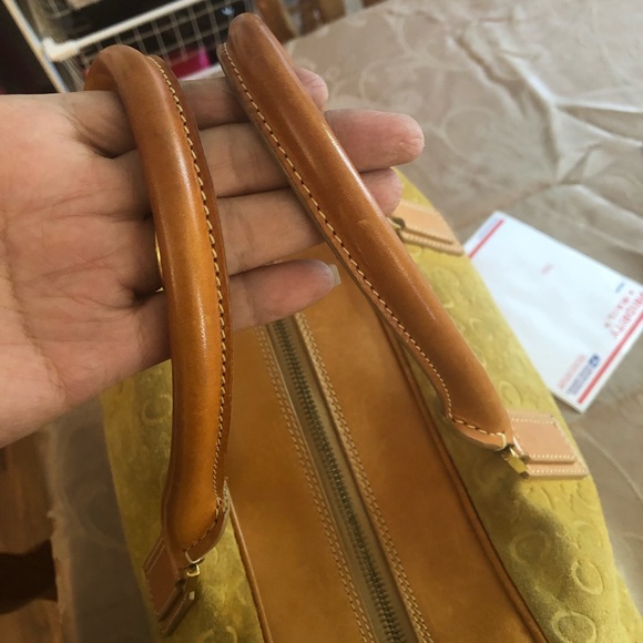 Celine - Picture 4 of 8